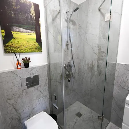 Amber Light Self-check-in *