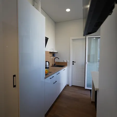 Amber Light Self-check-in Apartment