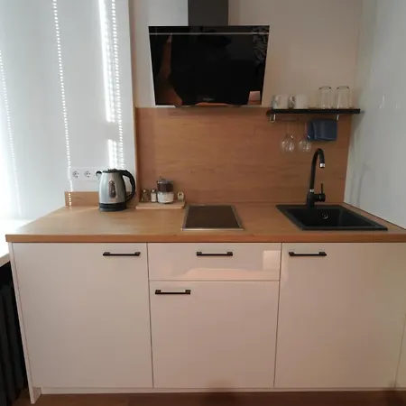 Amber Light Self-check-in Apartment