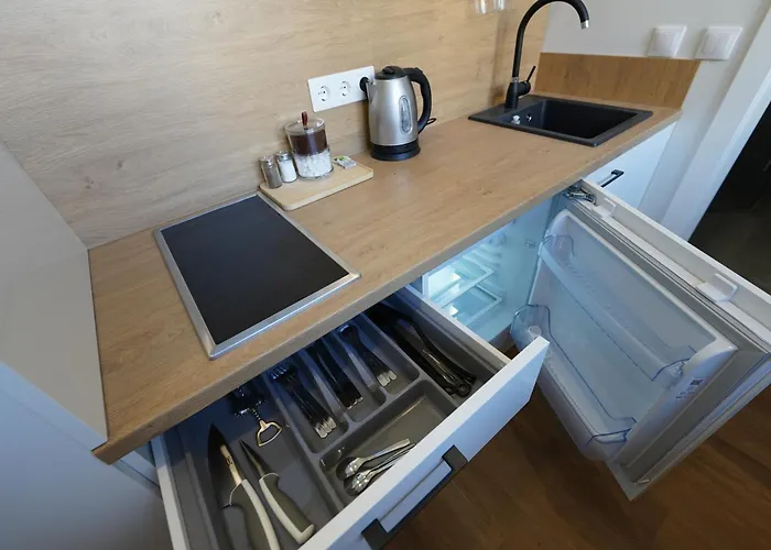 Amber Light Self-check-in